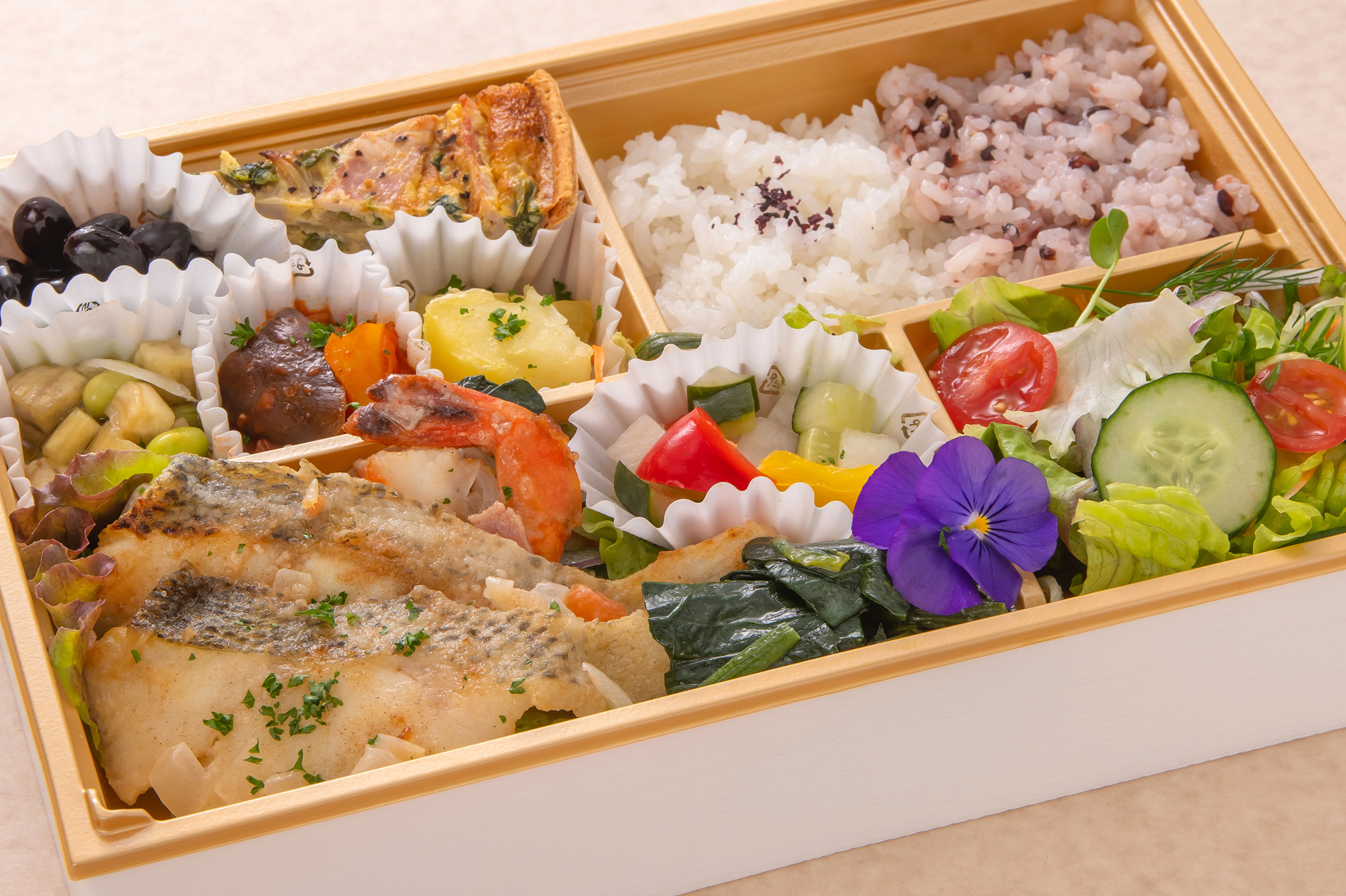 熊本県荒尾市の洋食レストランCOTTONのサラダ